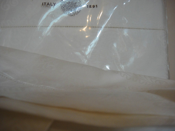 Sferra Tasso 3390 Ivory Full/queen Duvet Cover Set