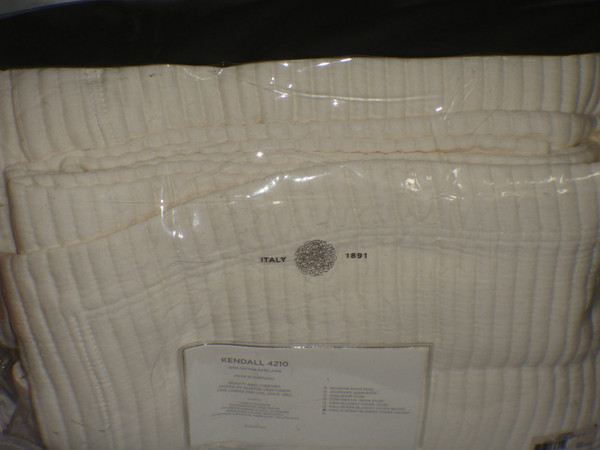 Sferra Kendall 4210 King Coverlet Set  Blanket Cover Set Ivory