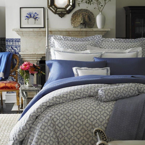 Sferra Connery 2165 Standard Sham Cornflower Blue Percale