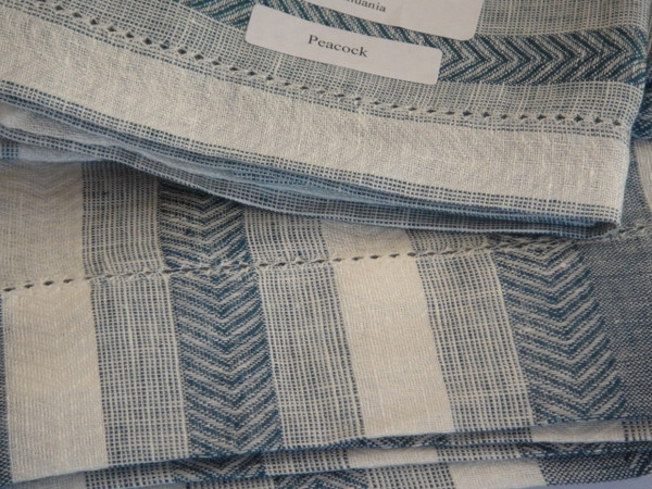 Ascot Four Hemstitched Linen Dinner Napkins by Sferra Peacock New 