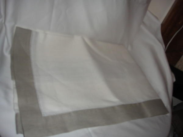 Sferra Filetto White Putty Color Block Linen Table Runner New 15 X 90 