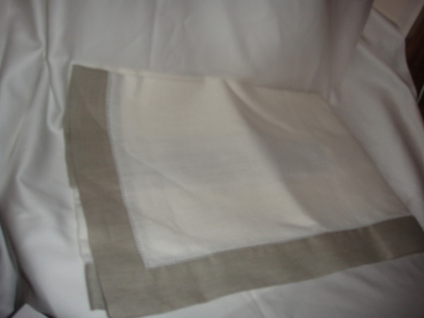 Sferra Filetto White Putty Color Block Linen Table Runner New 15 X 90 
