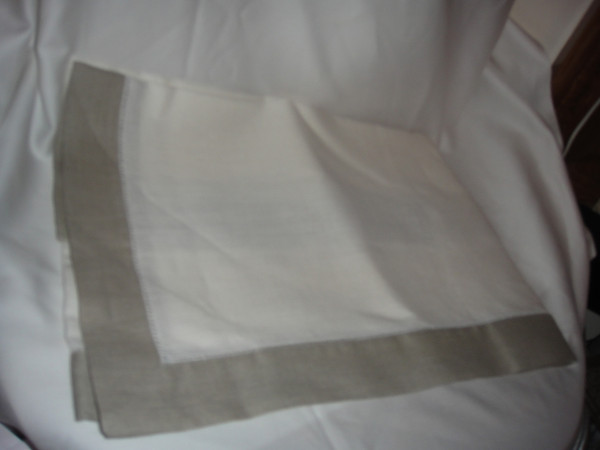 Sferra Filetto White Putty Color Block Linen Table Runner New 15 X 90 