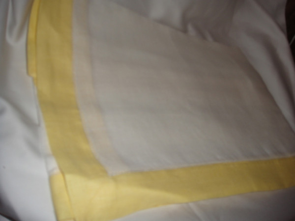 Sferra Filetto White Canary Color Block Linen Table Runner New 15 X 90 