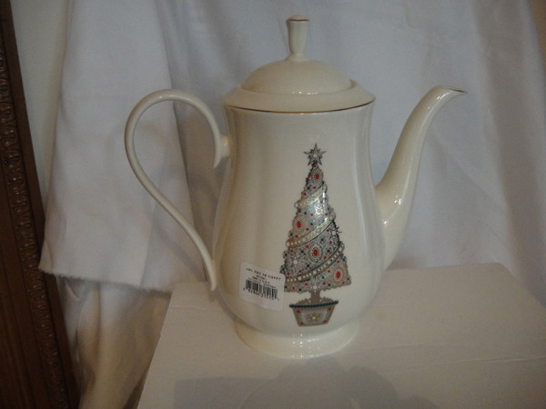Lenox Jeweled Christmas Tree Coffeepot Eternal New 