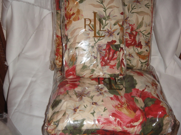 Ralph  Lauren Post Road Floral  8Pc  Queen  Duvet  Comforter Cover Set New