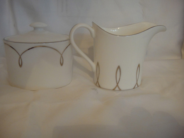 Waterford Lismore Essence Covered Sugar Bowl And Creamer New 