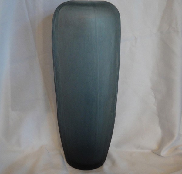 Donna Karan Artisan Glass Glacier Etched Tall Vase New 