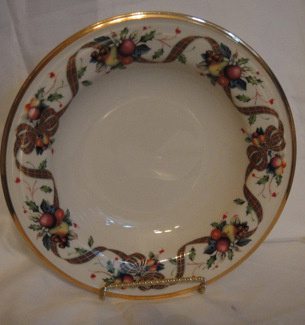 Holiday Tartan 9 Inch Rim Soup Pasta Bowl New by Lenox
