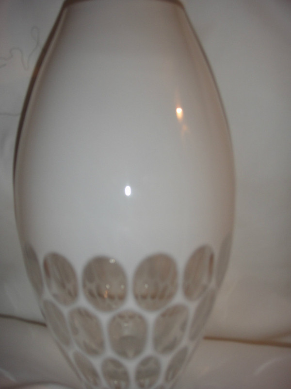 Monique Lhullier for Royal Doulton Atelier blanc 10.5 inch Vase 