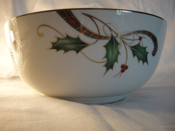 Lenox Holiday Nouveau Gold Round Serving Bowl 