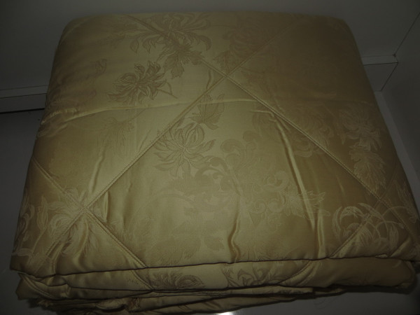 Sferra Denina Quilted King Coverlet Set Honey
