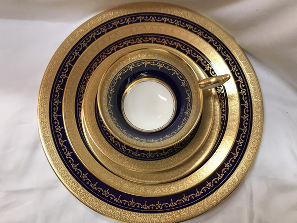 Aynsley Georgian Cobalt Five Piece Place Setting 7348