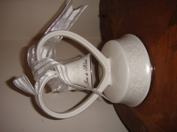 Lenox Opal Innocence Love is Patient Cake Topper  New in Box