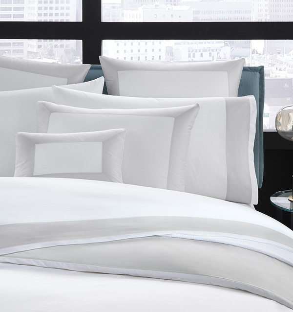 Sferra Casida King Duvet Cover White  Lunar 