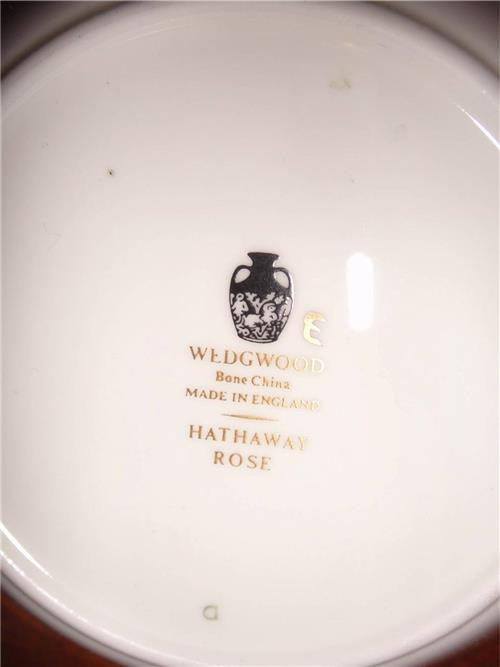 Wedgwood Hathaway Rose  Gold Complete 89 Piece China Set for 12 