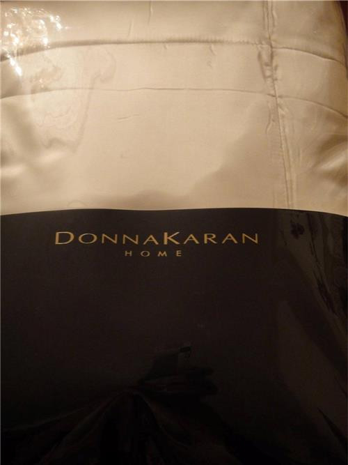 Donna Karan Home Modern Classics White Gold 100% Silk Full Queen Quilt Coverlet Set