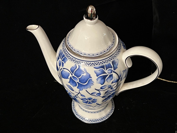 Richard  Ginori  " Blue Jasmine" Coffeepot & Lid 