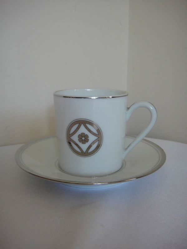 Menard de Noblat Charleston Platine Platinum Demitasse Cup & Saucer Expresso