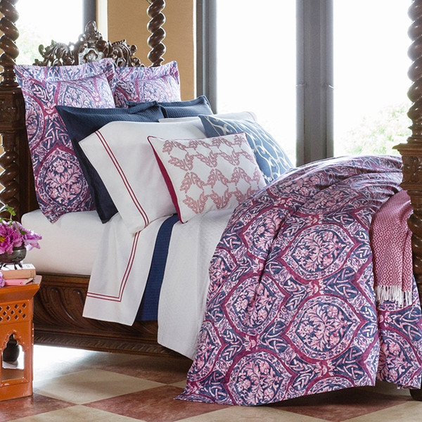 Sferra Rowyn Navy Berry Full Queen Duvet Cover  Set