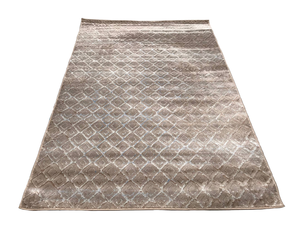 5' x 7'6" Dark Beige Geometric Diamonds Silky Glam Rug - 655466641900 5' x 7'6" Dark Beige Geometric Diamonds Silky Glam Rug - 655466641900