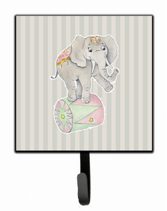 Animal Themed Art, Leash or Key Holder - 638508821171