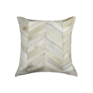 18" Natural Cowhide Throw Pillow
