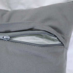 20" X 20" Gray And White 100% Cotton Geometric Zippered Pillow - 606114692782