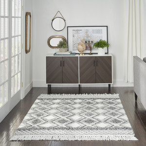 4' x 6' Gray and Ivory Geometric Hand Woven Area Rug With Fringe - 606114777663