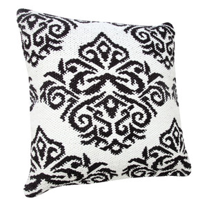 20" X 20" White And Black 100% Cotton Damask Zippered Pillow - 606114693772