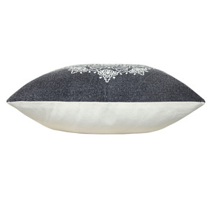 Homeroots Home Decor 20 X 20 Inches Jet Black and White 100% Cotton Geometric Zippered Pillow