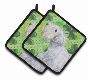 Dog Art Seasonal Pair of Pot Holders - 652259216383