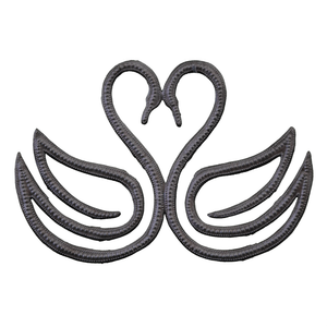 Love Swans - 640052418608