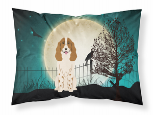 White Moisture-Wicking Standard Pillowcase with Scary Halloween Dog Artwork ? Caroline?s Treasures, Inc.