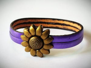Silver/Brass Flower Leather Bracelet - 000854125450