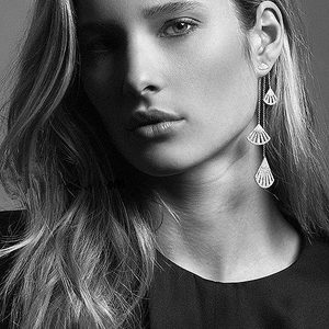 Fan Girl Earrings A Chandelier And Stud Duo - 723466557627