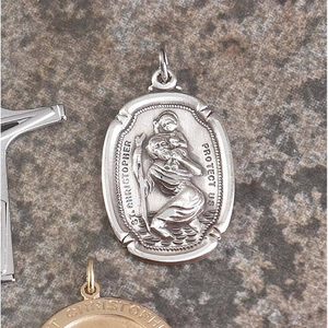 Nk-Sp Oblong Stchris 24"Chn - 714611136927