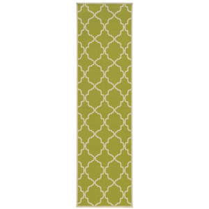 2' X 8' Green Geometric Stain Resistant Indoor Outdoor Area Rug - 606114579502