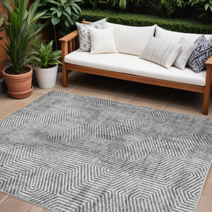 8' X 10' Silver And Gray Geometric Washable Indoor Outdoor Area Rug - 608219156329