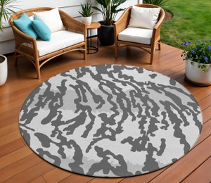 8' Gray And Ivory Round Animal Print Washable Indoor Outdoor Area Rug