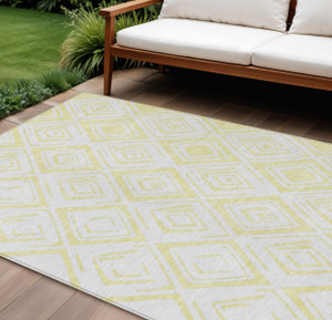 8' X 10' Yellow And Ivory Geometric Washable Indoor Outdoor Area Rug - 608219324407