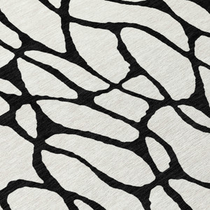 8' Ivory And Black Round Geometric Washable Indoor Outdoor Area Rug - Ivory, Black