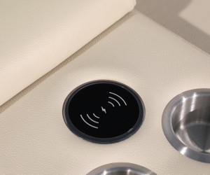 Beige Italian Leather Modular L Shaped Seven Piece Corner Sectional With Console - 880016498295