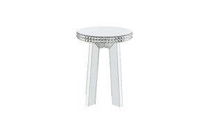 Homeroots Living Room 24" Round Mirrored End Table, Silver Glass