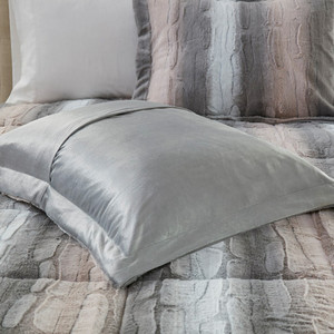 Set of Four Gray And Pink Striped Queen Ring Stitch Polyester Sham And Comforter - 880016417845
