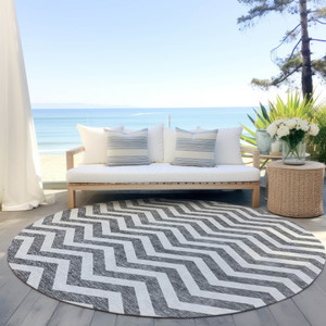 8' Gray And Ivory Round Chevron Washable Indoor Outdoor Area Rug