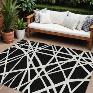 8' X 10' Black And Ivory Geometric Washable Indoor Outdoor Area Rug - 608219093822