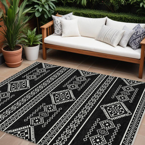 8' X 10' Black And Ivory Southwestern Washable Indoor Outdoor Area Rug