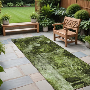 8' Runner Green Floral Washable Non Skid Indoor Outdoor Runner Rug - Green