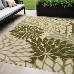 5' X 8' Ivory And Green Floral Indoor Outdoor Area Rug - Ivory, Green